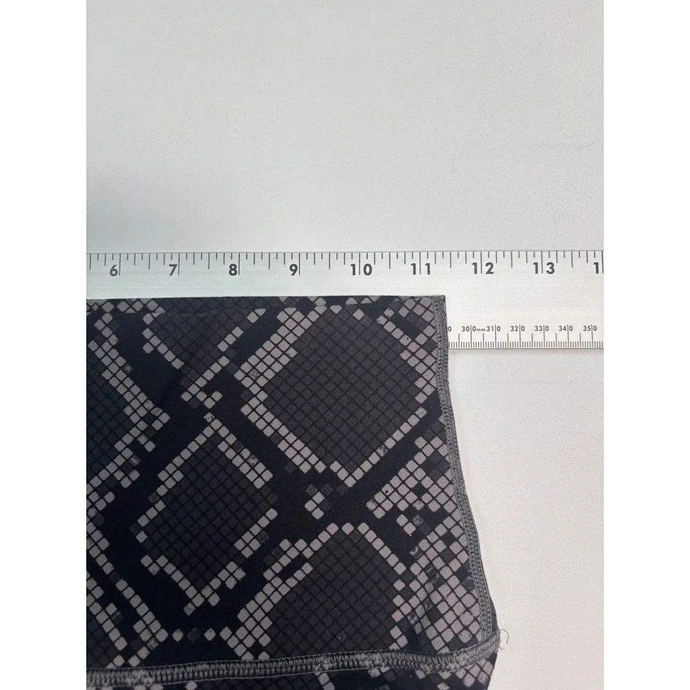 Lululemon Wunder Under High-Rise Tight 28 Snakeskin Grey‎ Black Leggings Size 4
